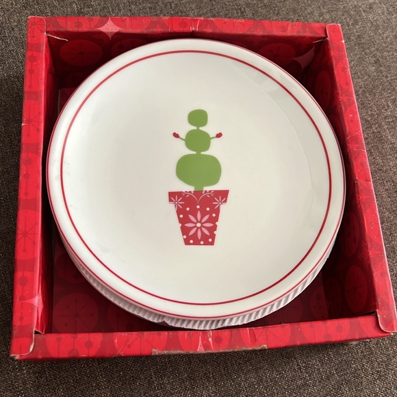 STARBUCKS 2006 SET OF FOUR Dessert Plates - Picture 4 of 4